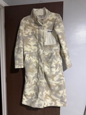 Columbia Cream Camo Long Fleece Coat
